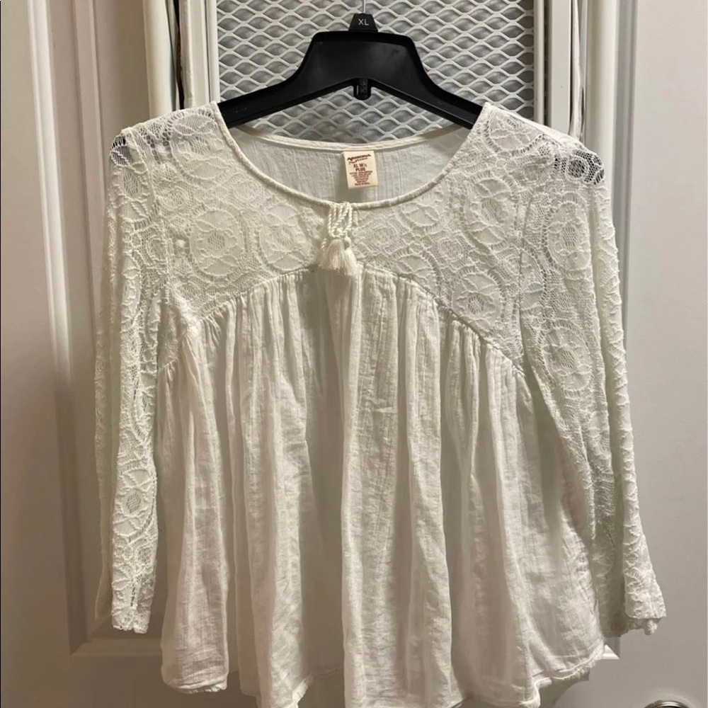 White lace top